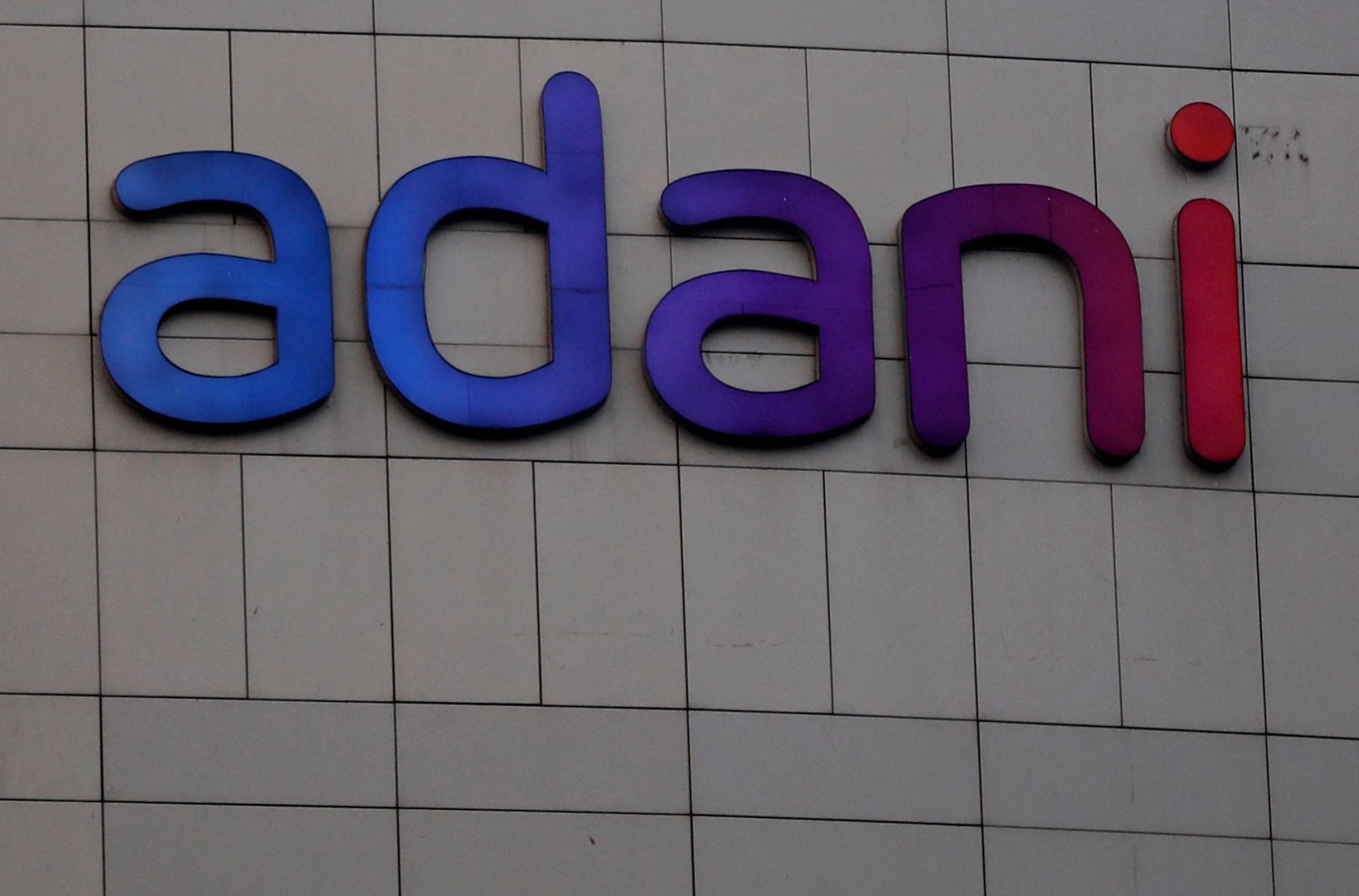Moody’s Cuts Rating Outlook On 4 Adani Group Companies
