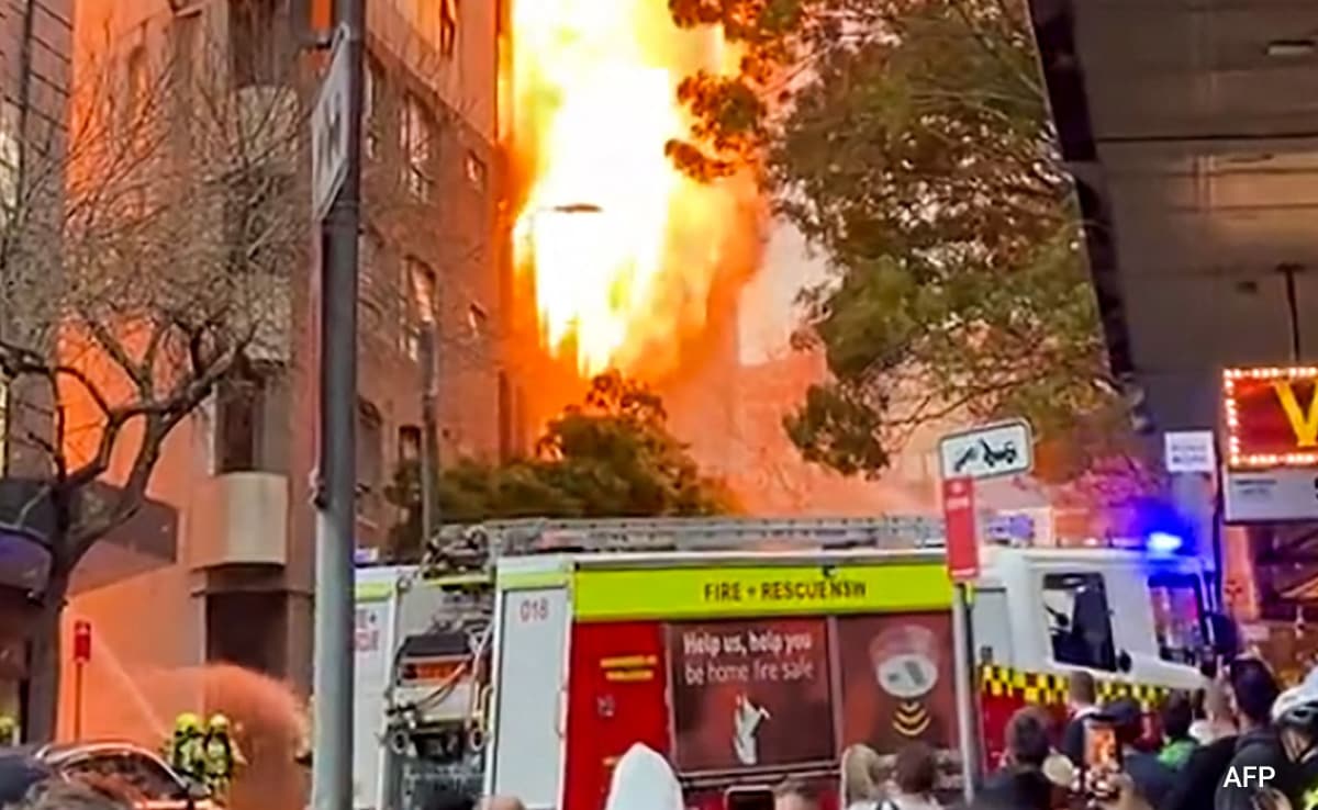 Two 13-Year-Olds Turn Themselves In Over Sydney Building Fire